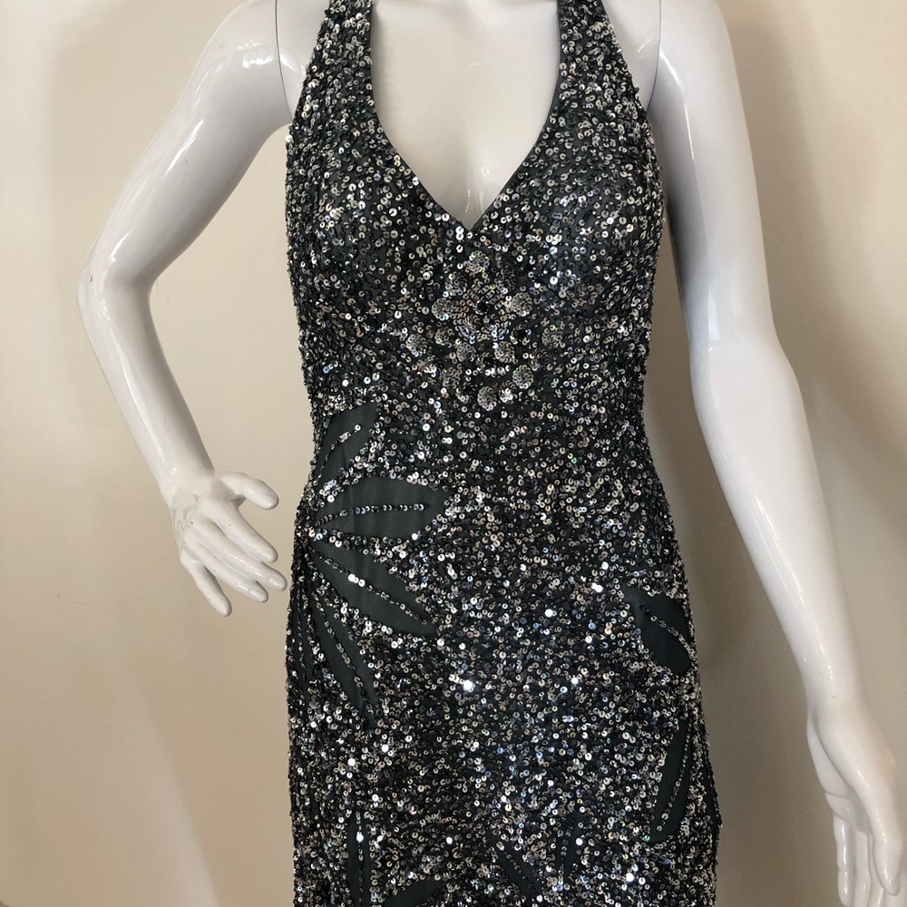 Party dress size small beautiful